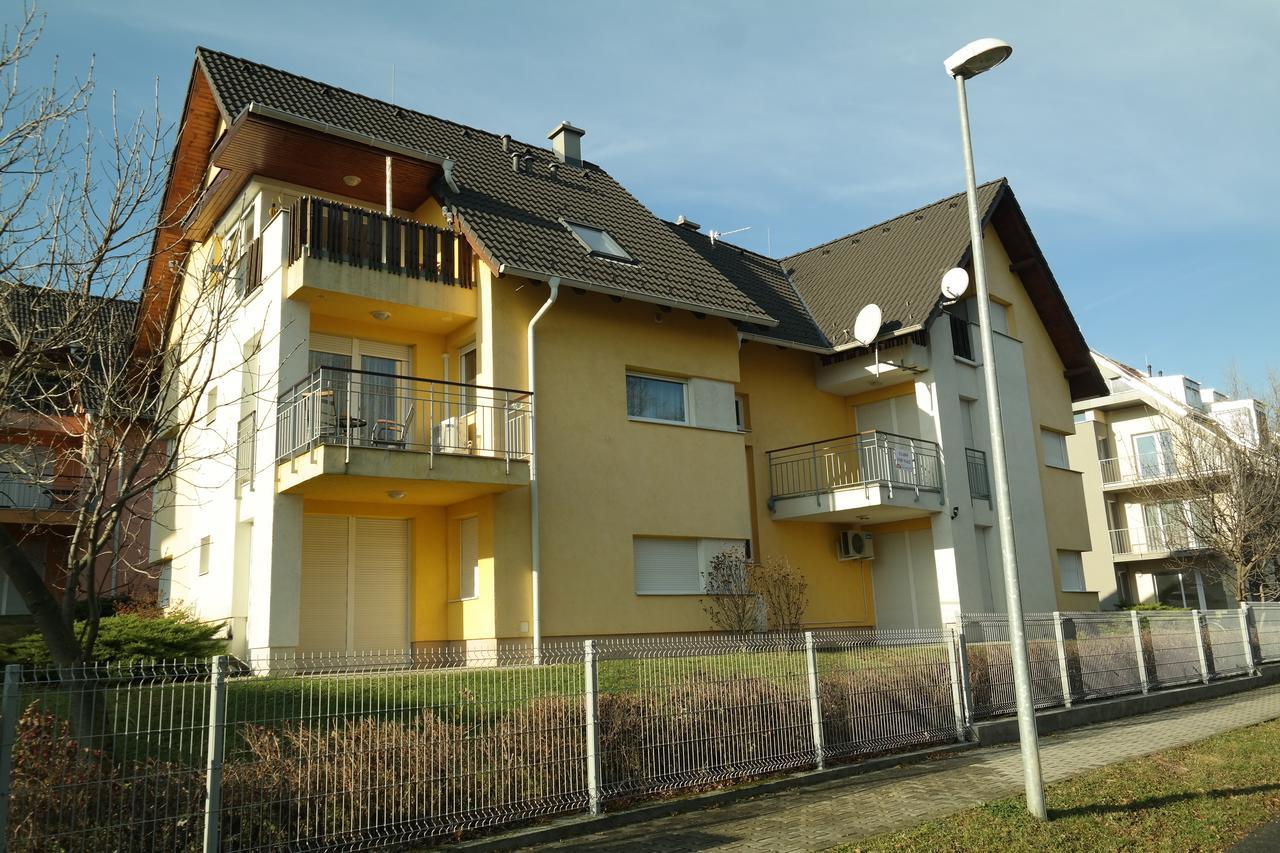 Aramis 3 Apartments Hévíz Екстериор снимка